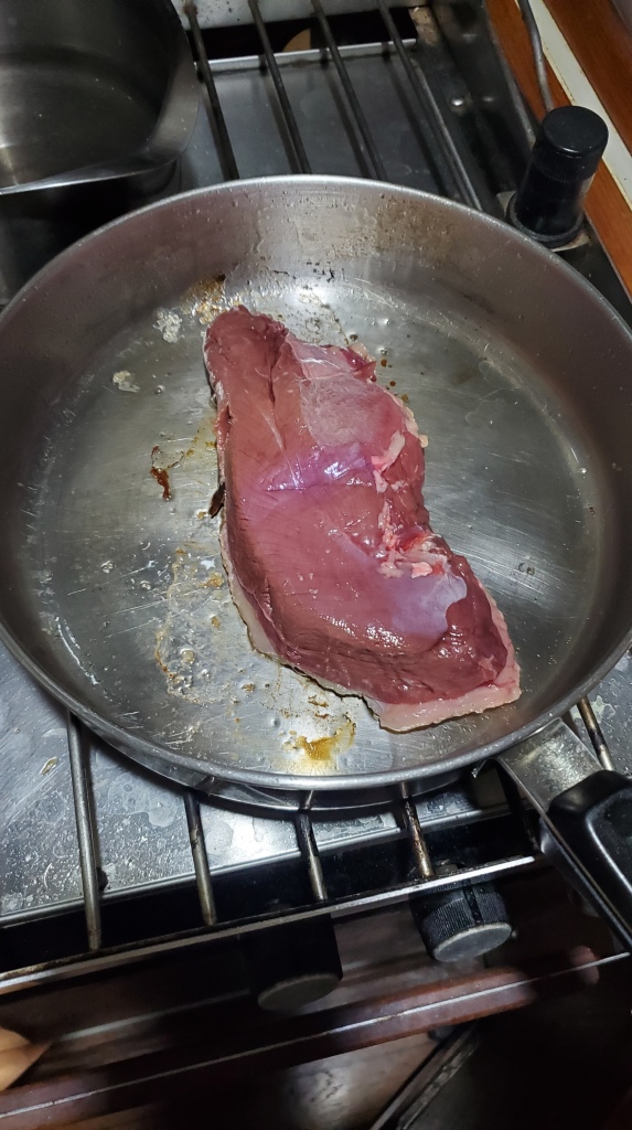 Magret de canard (duck breast) in a frying pan